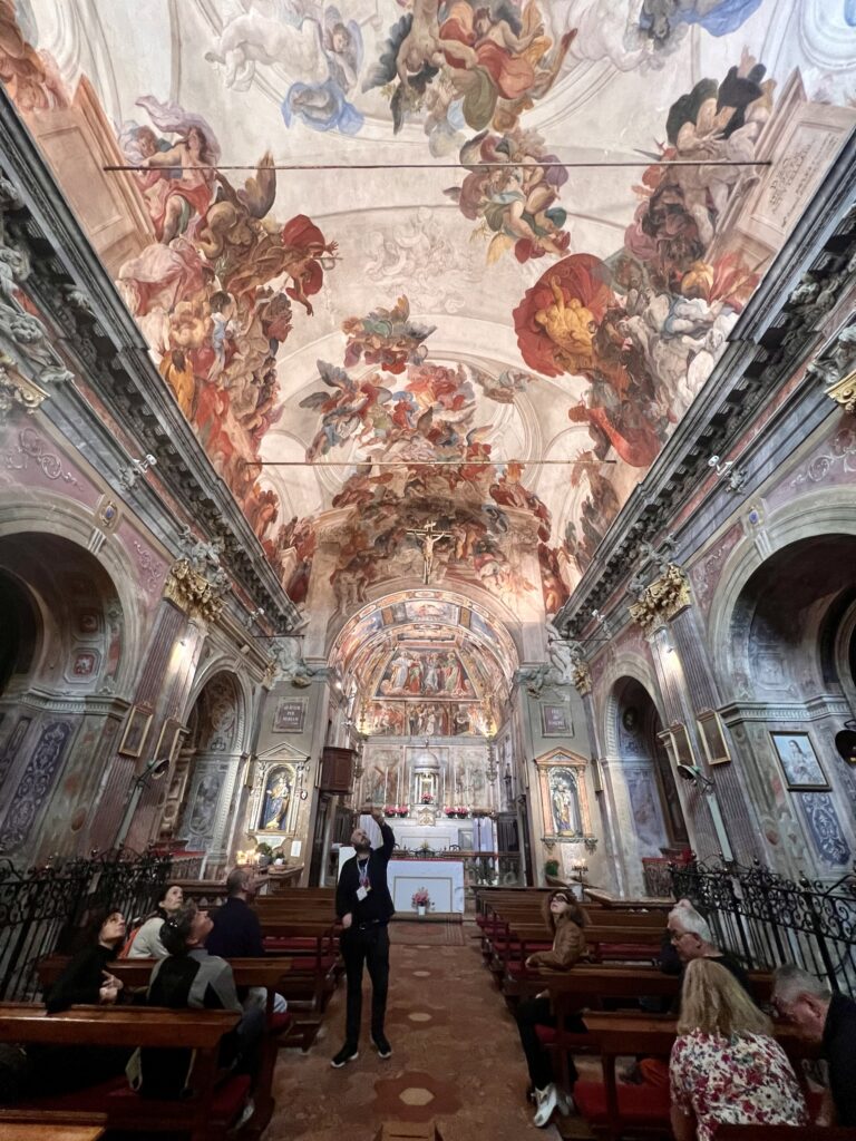 Interno della Chiesa di San Martino a Castello Valsolda con la volta affrescata da Paolo Pagani, definita la Cappella Sistina lombarda